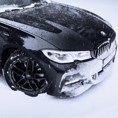 5/112 18X8 ET30 TR black66.6 DEZENT ALU KERÉKTÁRCSA