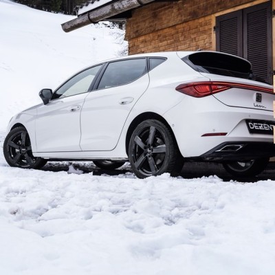 5/100 17X6,5 ET40 TU black 57,1 DEZENT ALUFELNI