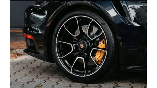 A könnyűfém keréktárcsák cseréje növelheti az autó értékét?